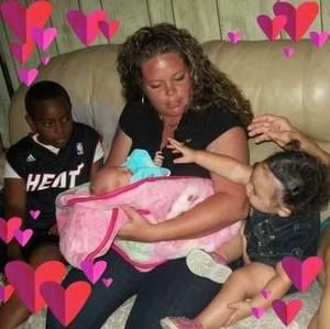 Meet your Posher, Crystal